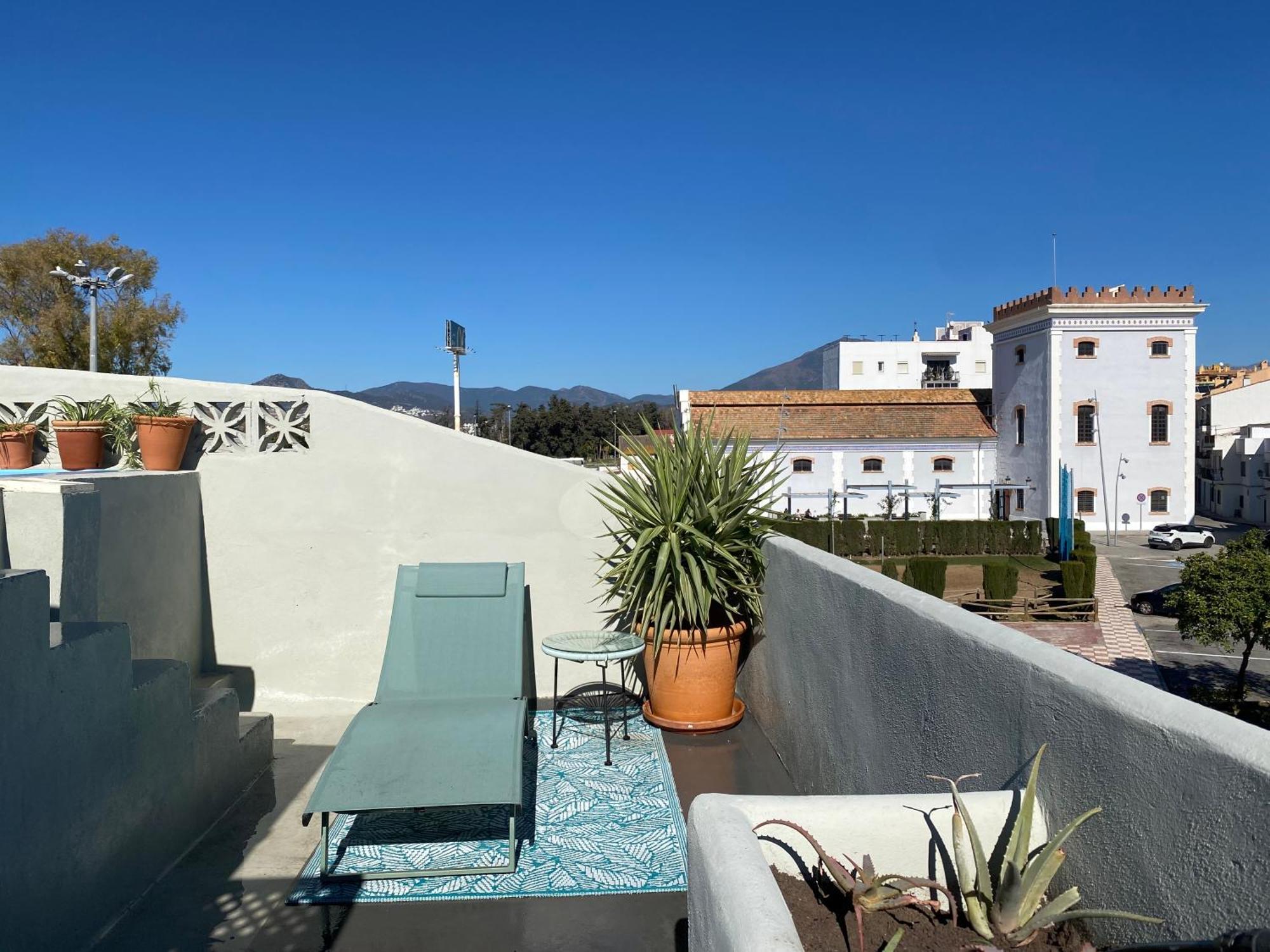 Romantic Rooftop Apartment With Stunning Sea And Mountain Views Marbella Exterior foto